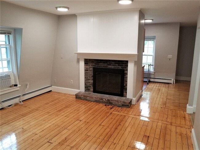 8 Cady St in Providence, RI - Building Photo - Building Photo