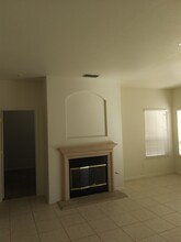 9663 Mindoka Way in Elk Grove, CA - Building Photo - Building Photo