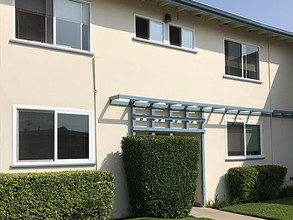 College Gardens in San Luis Obispo, CA - Foto de edificio - Building Photo