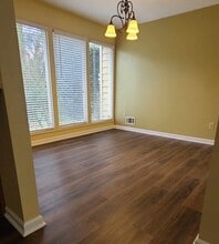 2228 N Woods Ct in Marietta, GA - Foto de edificio - Building Photo