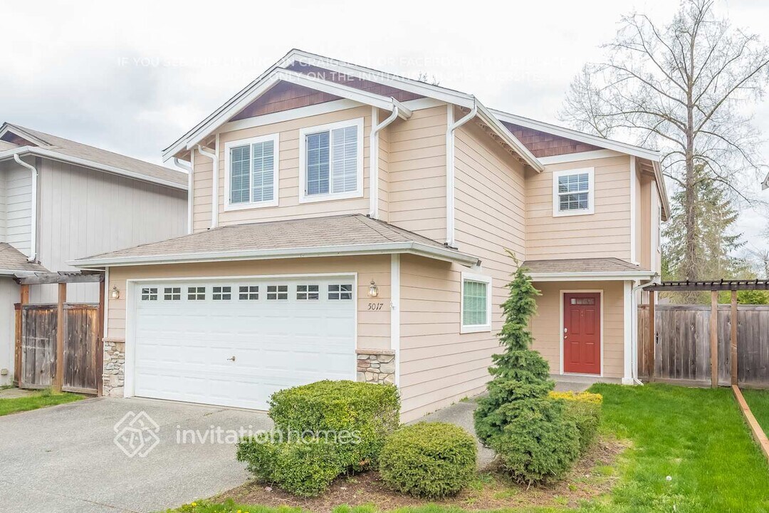 5017 106th St NE in Marysville, WA - Building Photo