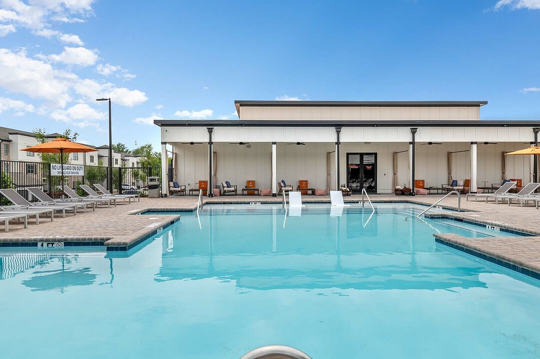 Pointe Grand Brick City in Ocala, FL - Foto de edificio