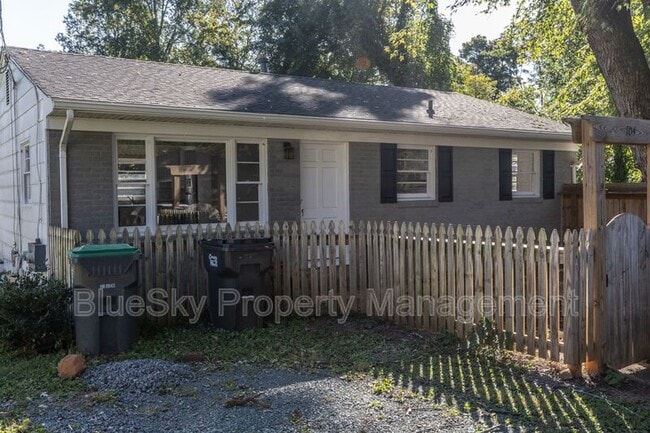 property at 104 Stratford Ct
