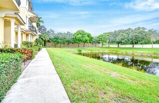 1061 NW 18th Ave in Boca Raton, FL - Building Photo