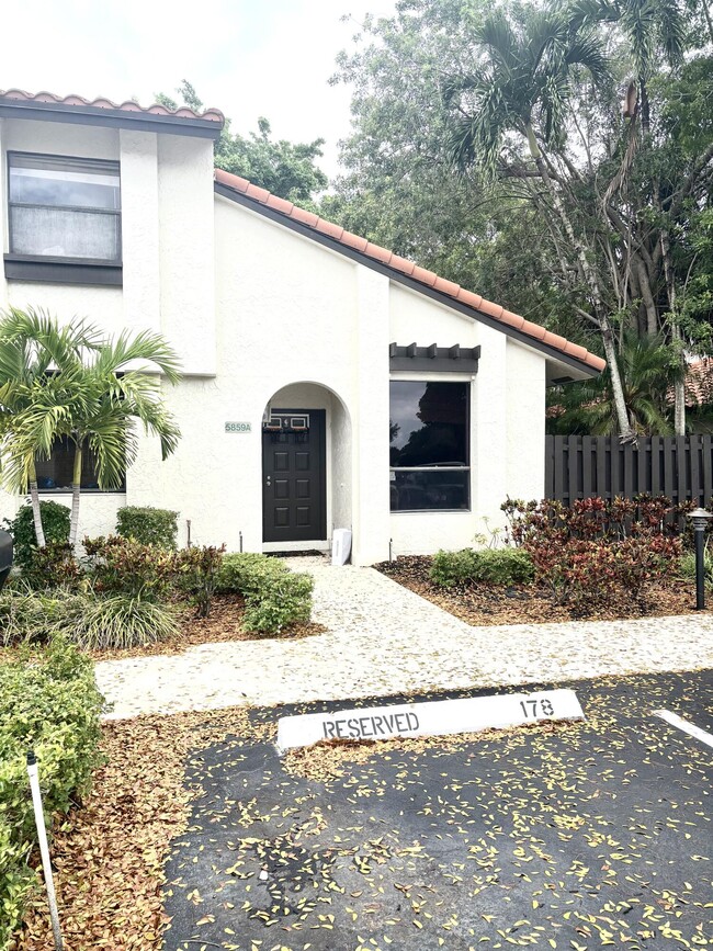 property at 5859 Fox Hollow Dr