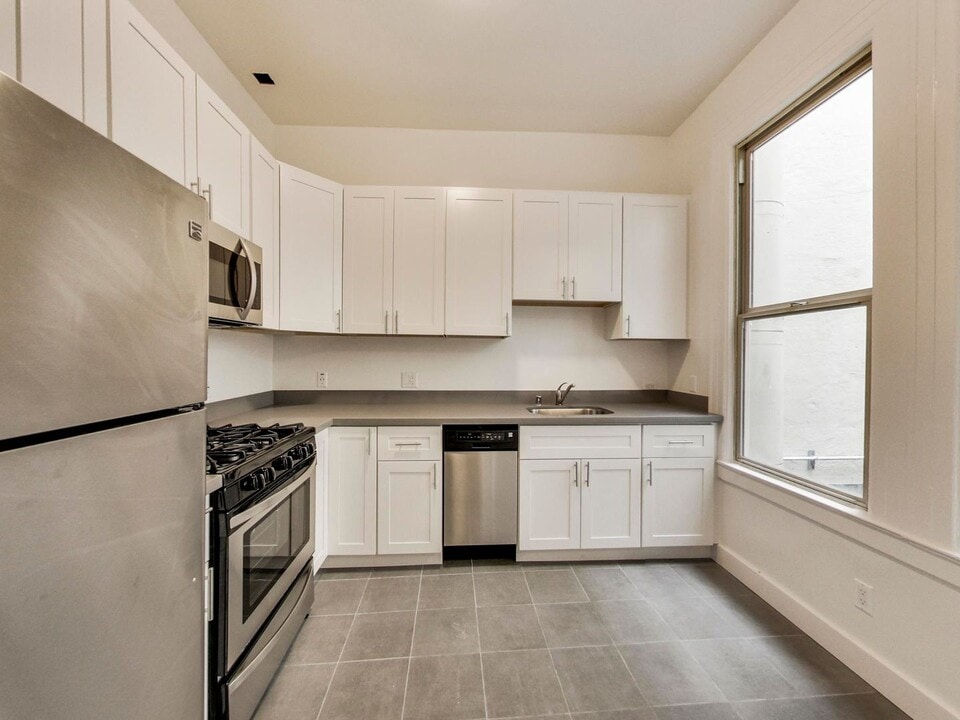 1115 Polk St in San Francisco, CA - Building Photo