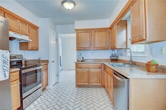 1121 Cardston Ct in Virginia Beach, VA - Building Photo - Building Photo