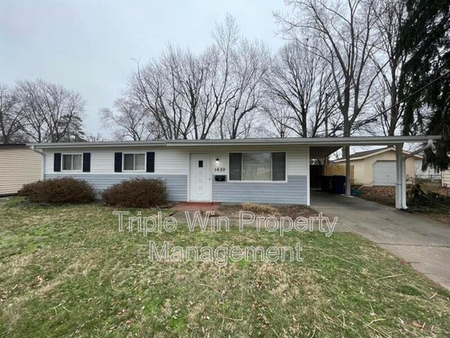 1630 Kay Dr in Florissant, MO - Building Photo - Building Photo