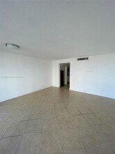 3301 NE 5th Ave in Miami, FL - Building Photo - Building Photo