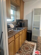 843 Huntley Dr in West Hollywood, CA - Building Photo - Building Photo