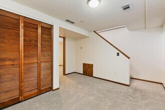 420 Mulberry Dr in Loveland, CO - Building Photo - Building Photo