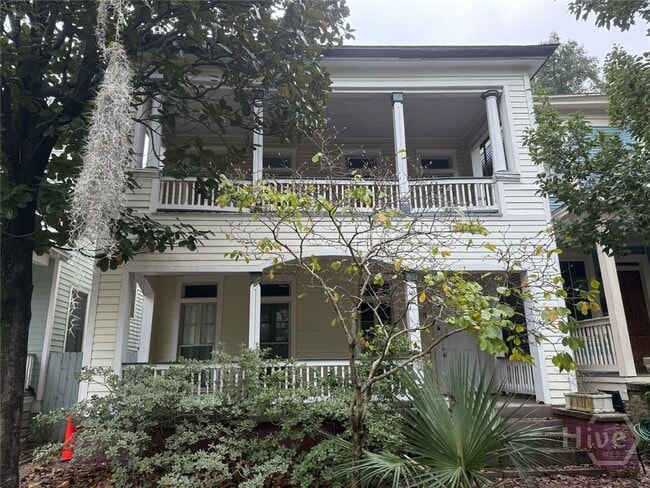 property at 1914 Barnard St