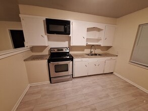 1518 Victoria St in Abilene, TX - Building Photo - Building Photo