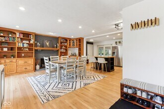 521 Thornberry Dr in Carmel, IN - Building Photo - Building Photo