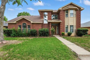 420 Beard Dr in Cedar Hill, TX - Building Photo
