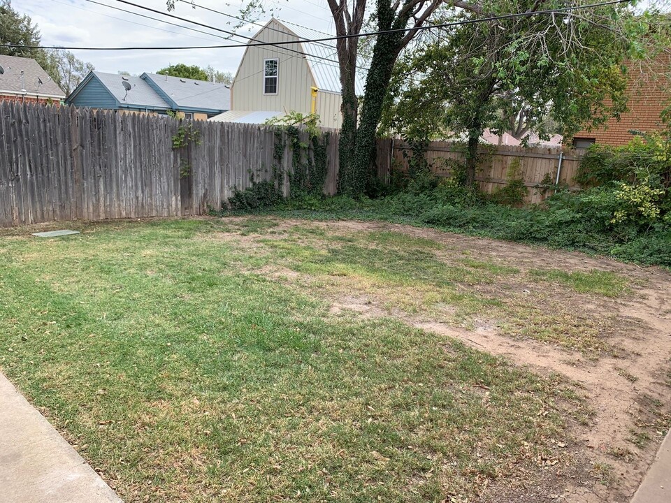 2003 S Austin St in Amarillo, TX - Building Photo