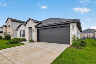 30518 White Cliff Ct in Fulshear, TX - Building Photo