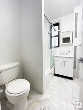 GORGEOUS West Village 1 Bedroom!! in New York, NY - Building Photo - Building Photo