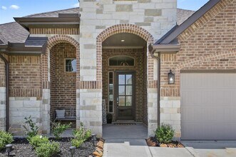 13013 Deep Marine Dr in La Marque, TX - Building Photo - Building Photo