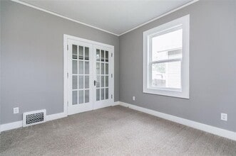 728 5th Ave SW in Cedar Rapids, IA - Building Photo - Building Photo
