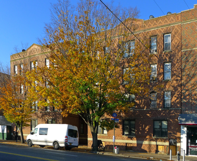 3126 Coney Island Ave in Brooklyn, NY - Building Photo - Building Photo