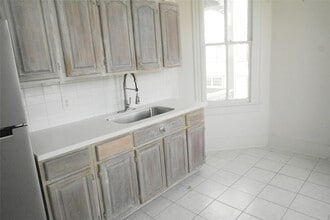 304 18th St, Unit Up in Galveston, TX - Building Photo - Building Photo