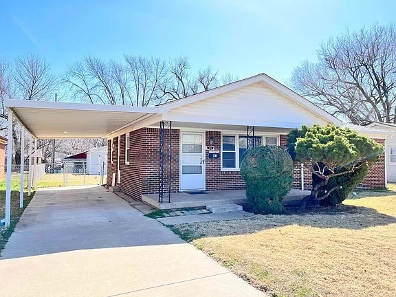 property at 162 Stearns Ave