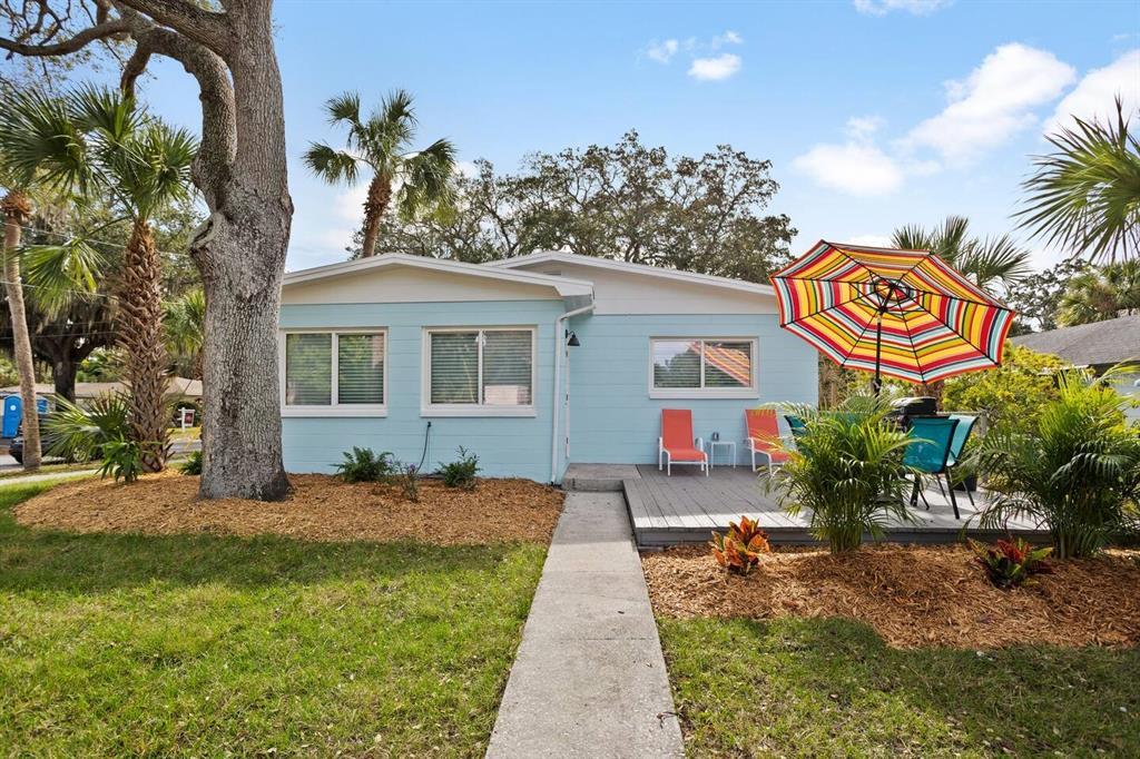 5202 28th Ave S in Gulfport, FL - Foto de edificio