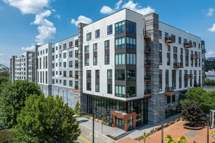 The Park at Southside Works in Pittsburgh, PA - Building Photo