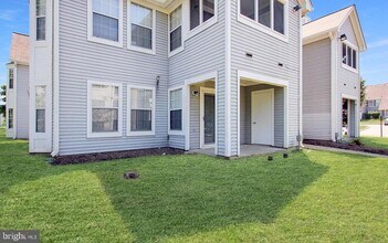 14002 Lord Marlborough Pl in Upper Marlboro, MD - Building Photo - Building Photo