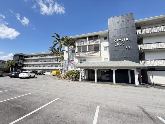 property at 941 Crystal Lake Dr