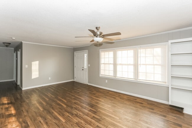2334 Munsen Rd in Concord, NC - Building Photo - Building Photo