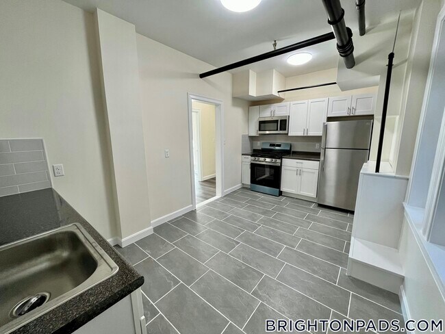 127 Washington St in Boston, MA - Foto de edificio - Building Photo