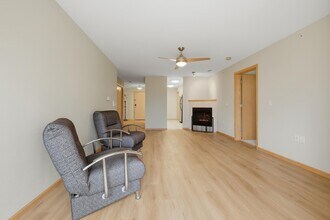 8206 Starr Grass Dr in Madison, WI - Building Photo - Building Photo