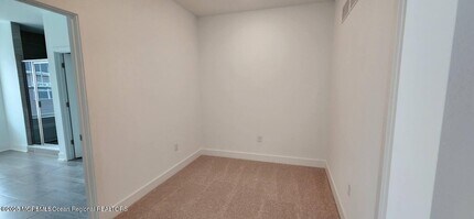 3105 Aviator Ave in Marlboro, NJ - Building Photo - Building Photo