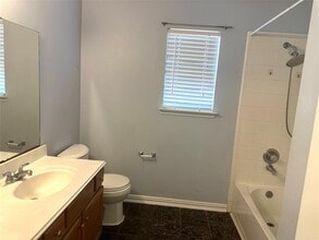 6235 Sutton Meadows Dr in Houston, TX - Building Photo - Building Photo