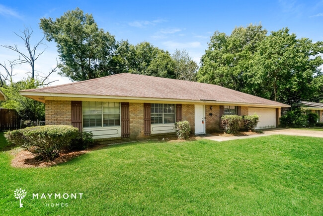 1167 Winnrose St in Jackson, MS - Building Photo - Building Photo