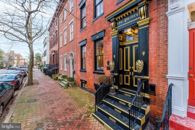 property at 810 Prince St