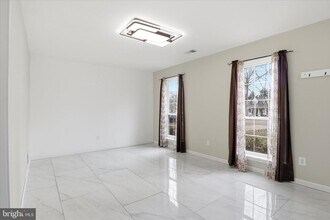 3454 Tamarack Ct in Waldorf, MD - Building Photo - Building Photo