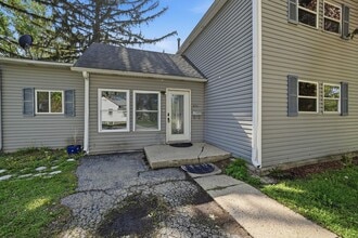 604 S Center St in Plano, IL - Building Photo - Building Photo