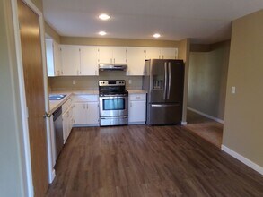 1210 NE 163rd Ct in Vancouver, WA - Building Photo - Building Photo