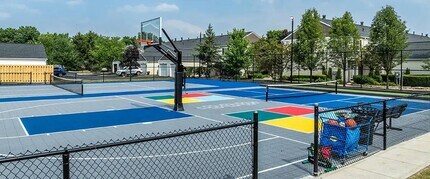 Fieldstone Trace in Westerville, OH - Foto de edificio - Building Photo