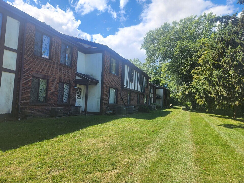 2519 Culver Rd in Rochester, NY - Building Photo