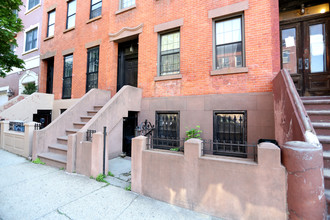 349 Union St in Brooklyn, NY - Foto de edificio - Building Photo