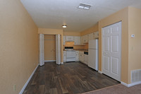 Sterling Pointe Apartments photo'