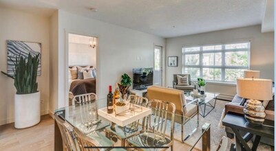 25 Auburn Meadows Ave SE in Calgary, AB - Building Photo - Building Photo