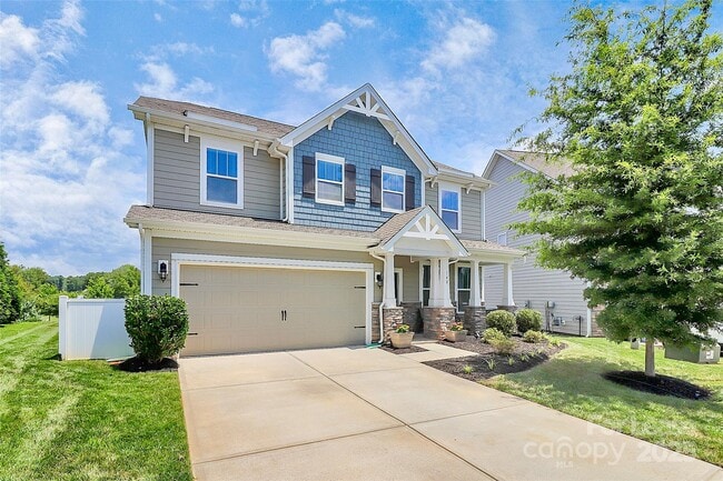 140 Carolina Ash Ln in Mooresville, NC - Foto de edificio - Building Photo