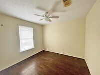 6231 Sutton Meadows Dr photo'