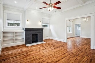 5621 Miller Ave in Dallas, TX - Building Photo - Building Photo