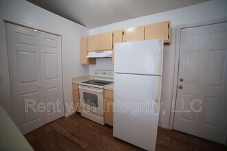 6315 N Placid Pl in Tallahassee, FL - Building Photo - Building Photo